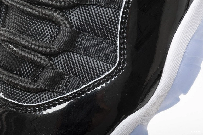 Jam' 378037-003 Jordan Air 2016 'Space Retro 11 0502